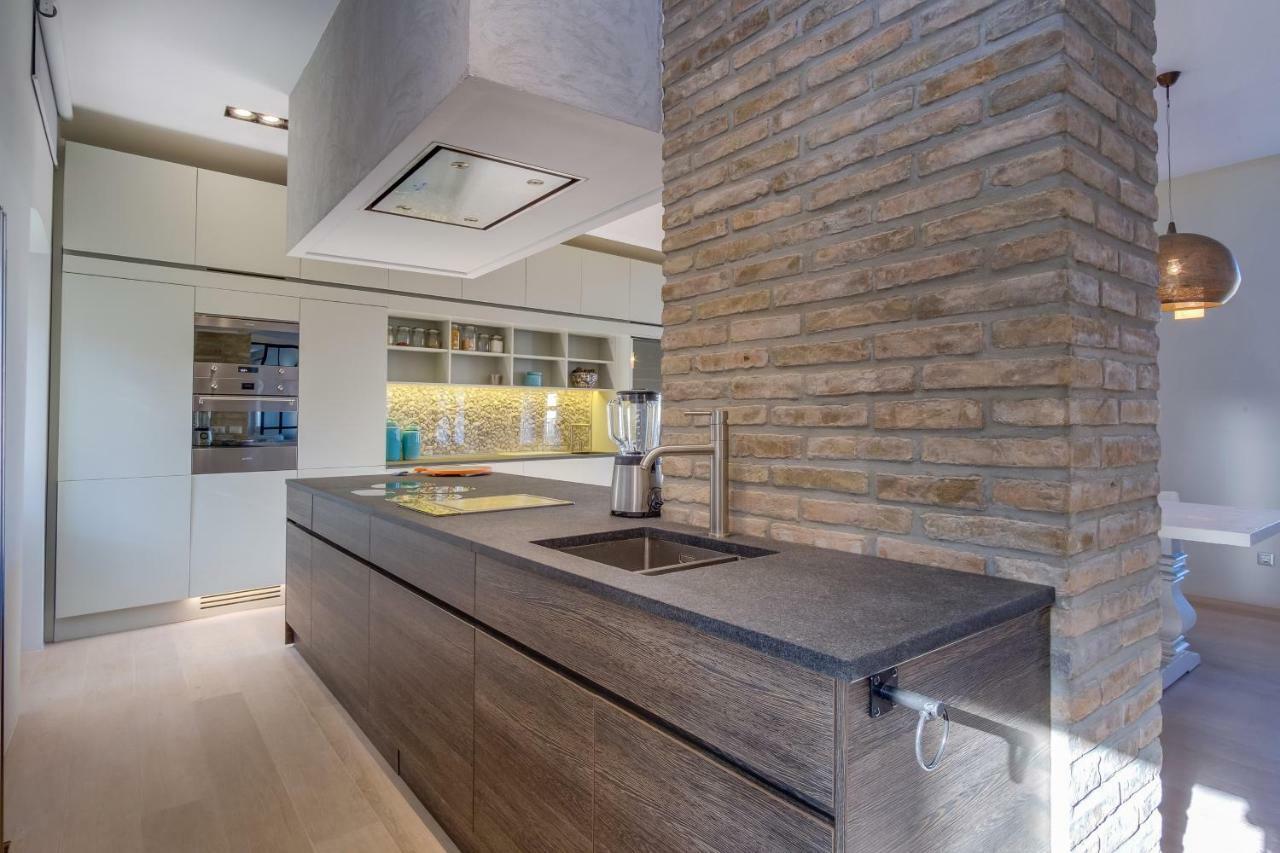 Apartments Argemonia Мали-Лошинь Экстерьер фото
