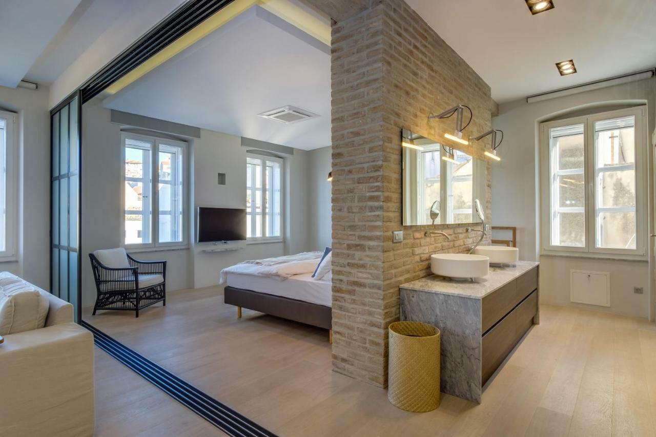 Apartments Argemonia Мали-Лошинь Экстерьер фото
